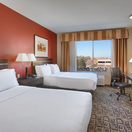 Holiday Inn & Suites Salt Lake City - Airport West By Ihg Esterno foto