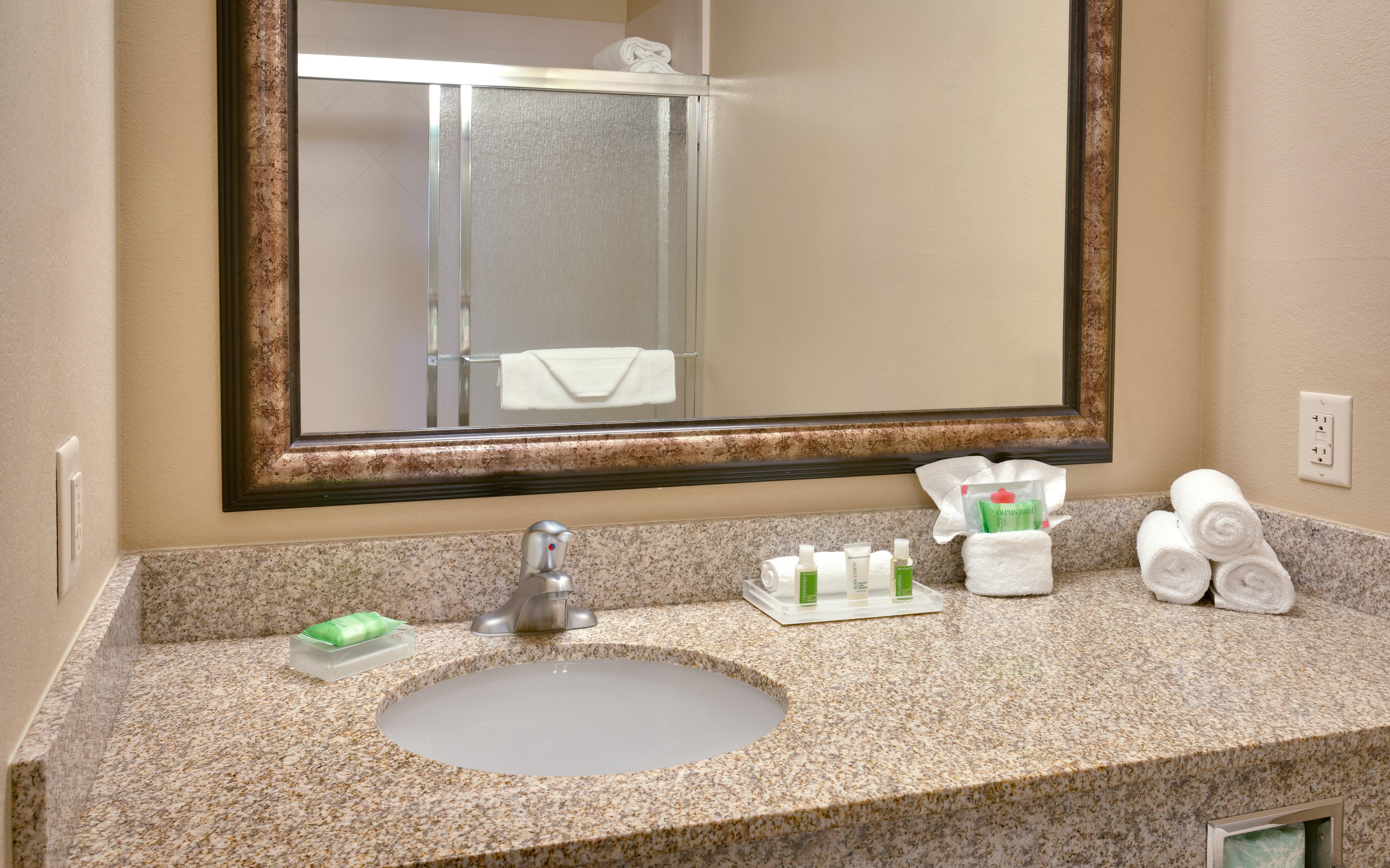 Holiday Inn & Suites Salt Lake City - Airport West By Ihg Esterno foto